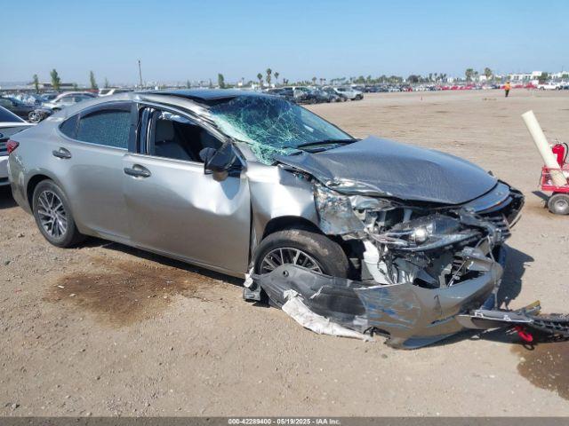  Salvage Lexus Es