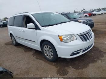  Salvage Chrysler Town & Country