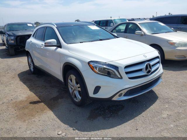  Salvage Mercedes-Benz GLA
