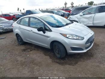  Salvage Ford Fiesta