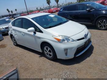  Salvage Toyota Prius