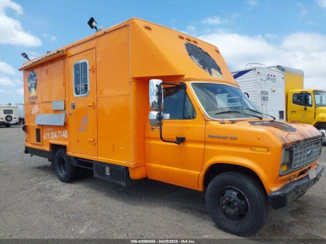  Salvage Ford Econoline