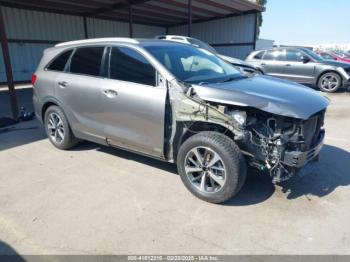  Salvage Kia Sorento