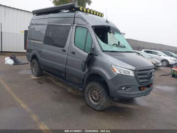  Salvage Mercedes-Benz Sprinter 2500