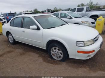  Salvage Nissan Maxima