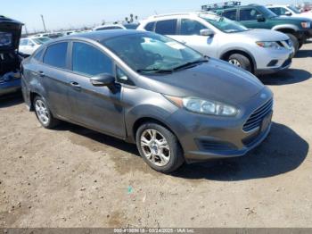  Salvage Ford Fiesta