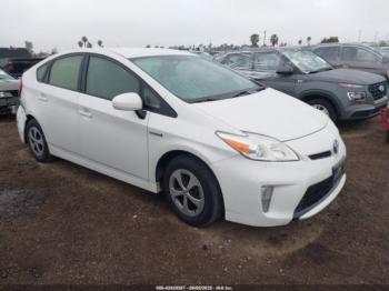  Salvage Toyota Prius