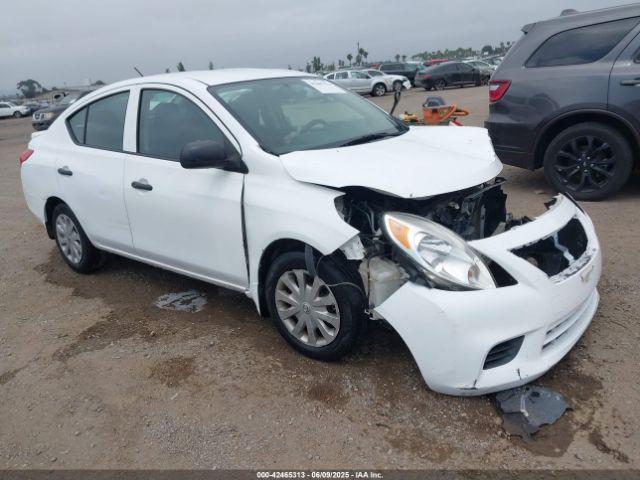  Salvage Nissan Versa