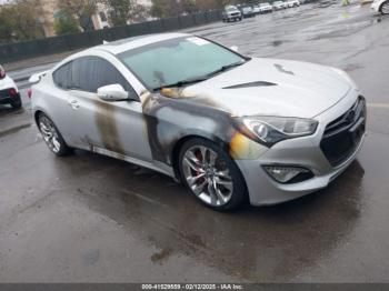  Salvage Hyundai Genesis