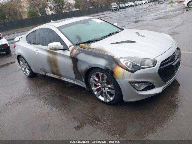  Salvage Hyundai Genesis