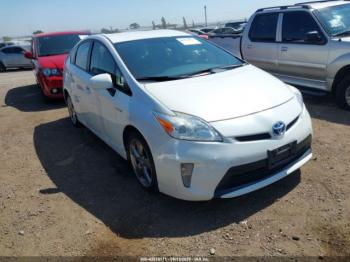  Salvage Toyota Prius