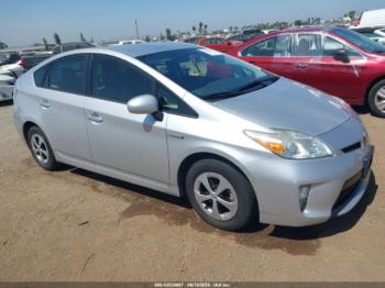  Salvage Toyota Prius