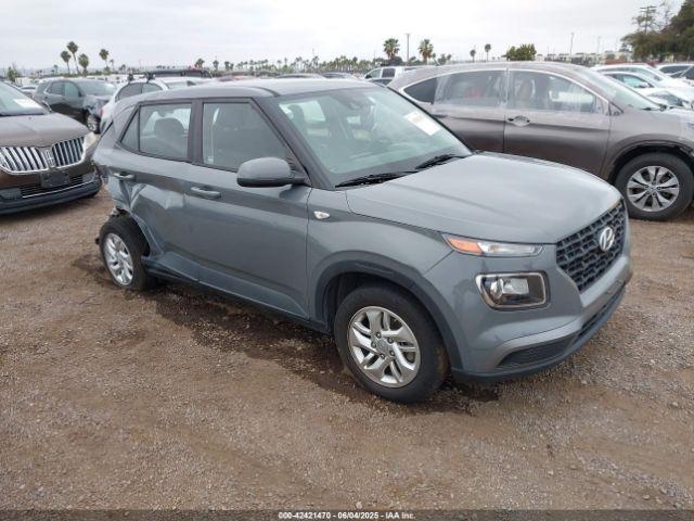  Salvage Hyundai VENUE