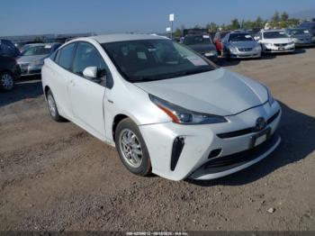  Salvage Toyota Prius
