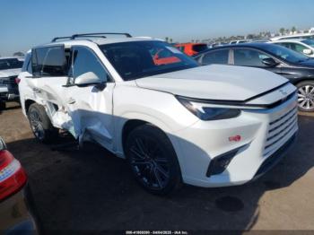  Salvage Lexus Tx 550h+
