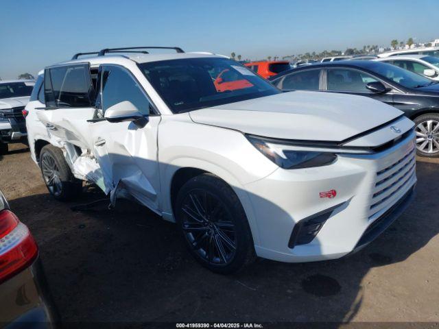  Salvage Lexus Tx 550h+