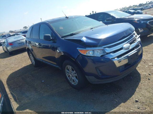  Salvage Ford Edge