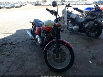  Salvage Triumph Motorcycle Bonneville