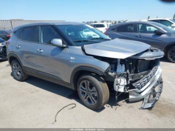  Salvage Kia Seltos