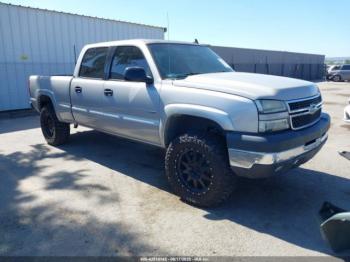  Salvage Chevrolet Silverado 2500