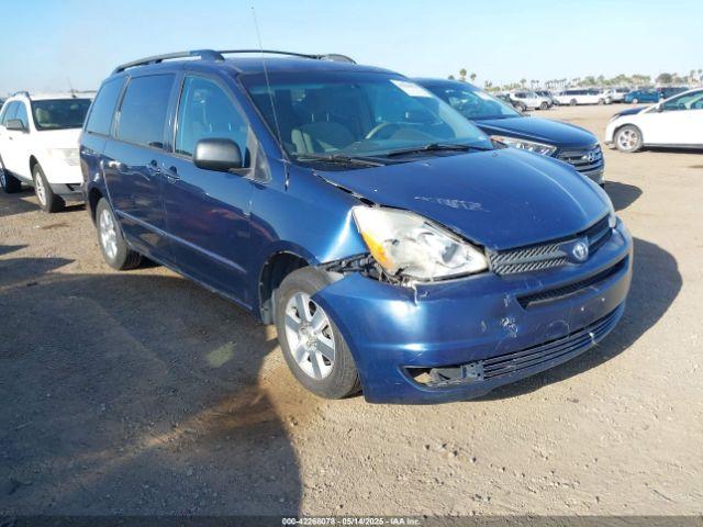  Salvage Toyota Sienna