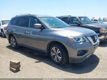  Salvage Nissan Pathfinder