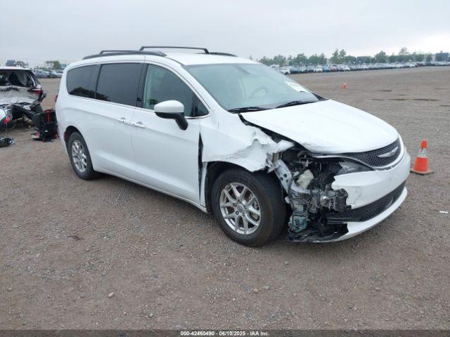  Salvage Chrysler Voyager