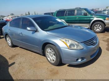  Salvage Nissan Altima