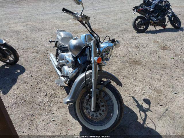  Salvage Suzuki Vl800