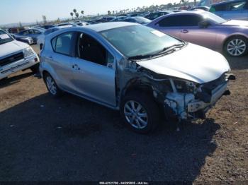 Salvage Toyota Prius c