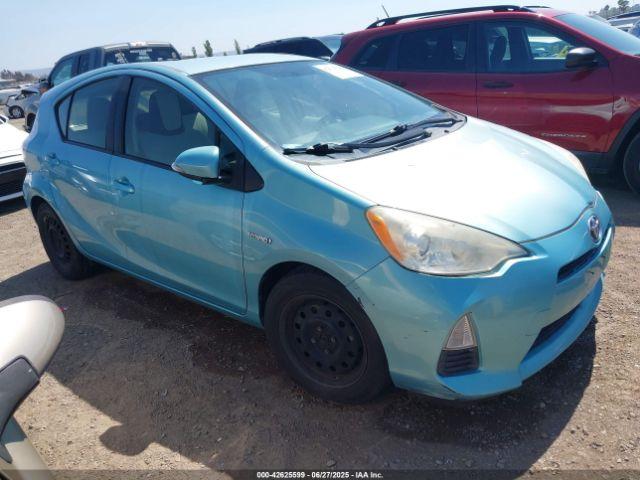 Salvage Toyota Prius c