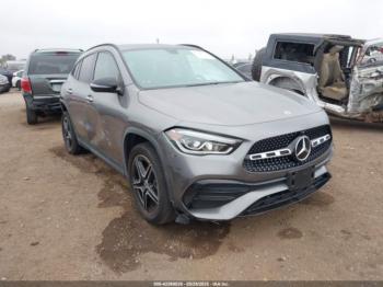  Salvage Mercedes-Benz GLA