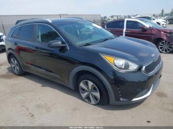  Salvage Kia Niro