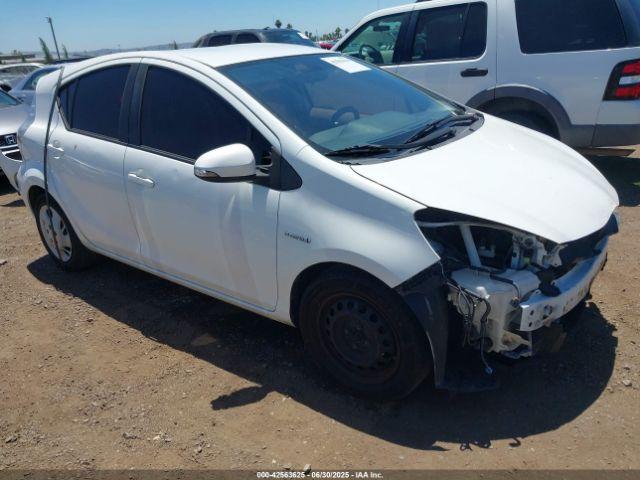  Salvage Toyota Prius c