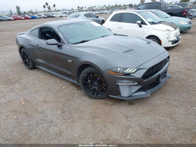  Salvage Ford Mustang