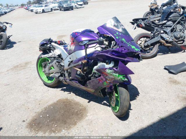  Salvage Kawasaki Zx1002