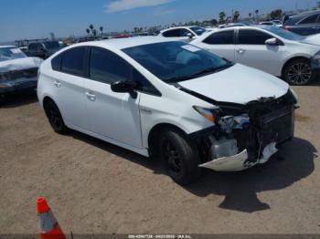  Salvage Toyota Prius