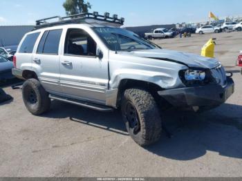  Salvage Jeep Grand Cherokee