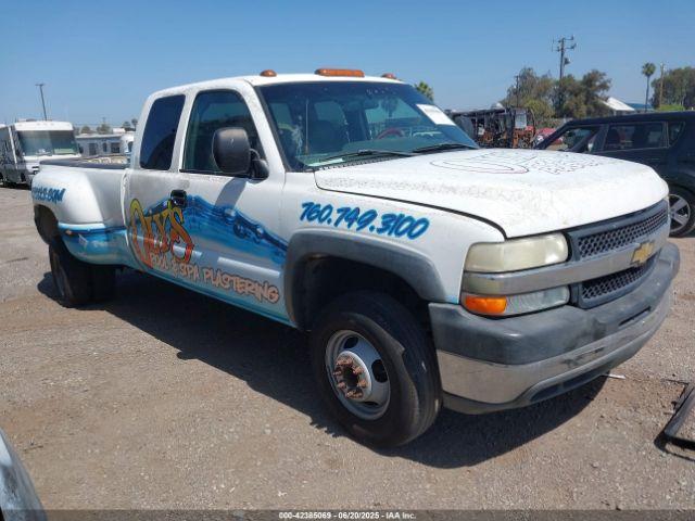  Salvage Chevrolet Silverado 3500