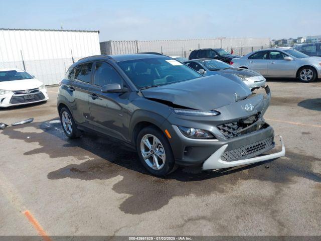  Salvage Hyundai KONA