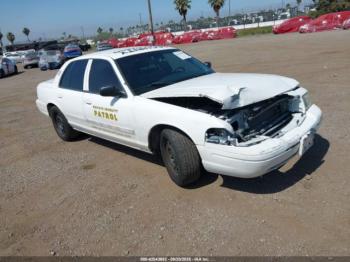  Salvage Ford Crown Victoria