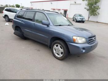  Salvage Toyota Highlander