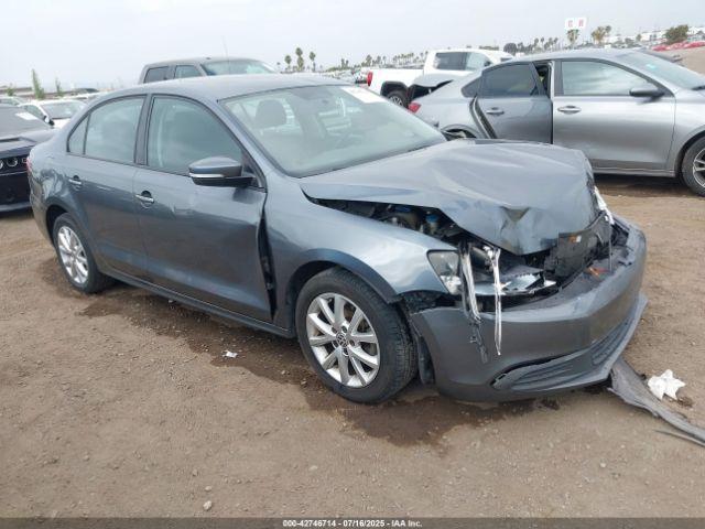  Salvage Volkswagen Jetta