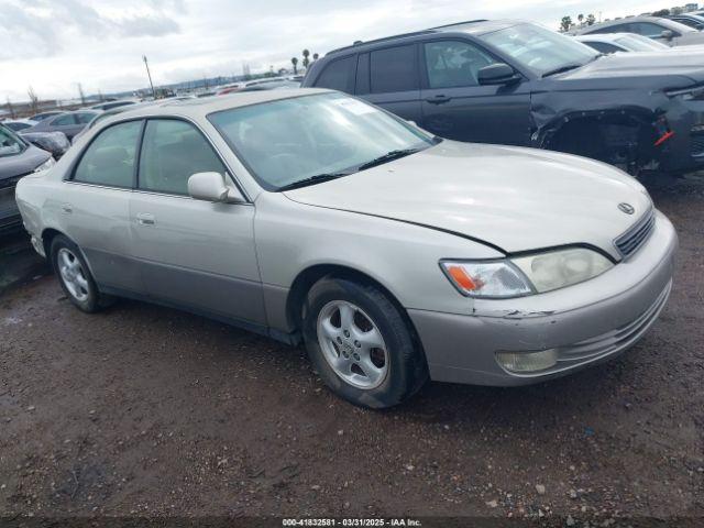  Salvage Lexus Es