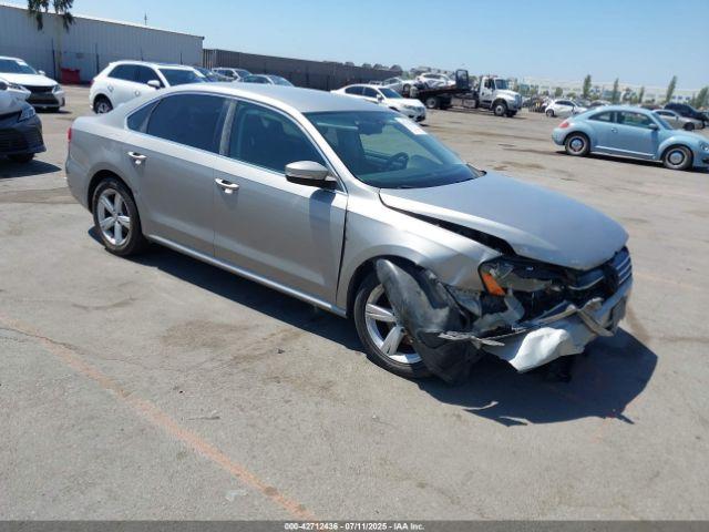  Salvage Volkswagen Passat