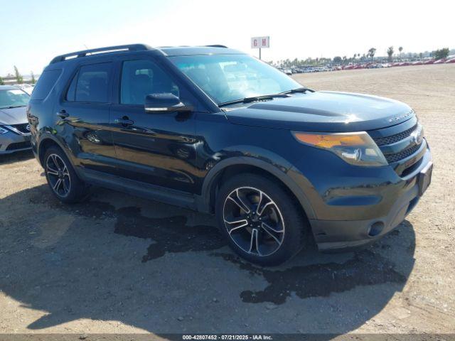  Salvage Ford Explorer