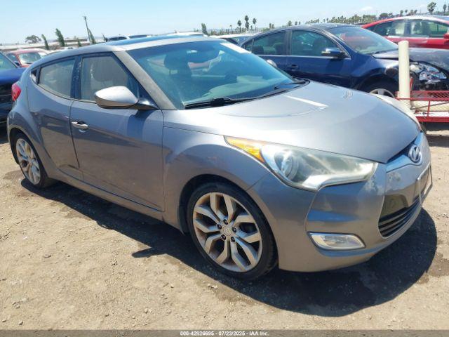  Salvage Hyundai VELOSTER