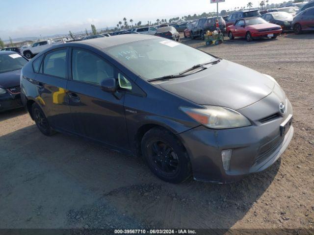  Salvage Toyota Prius