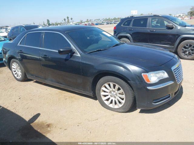  Salvage Chrysler 300