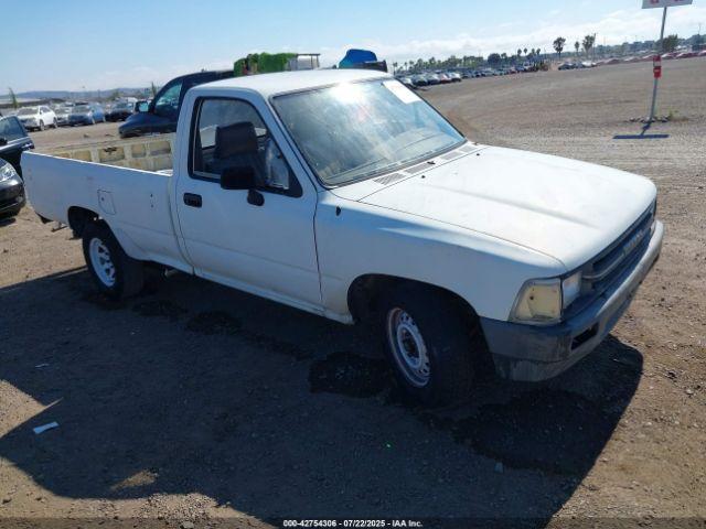  Salvage Toyota Pickup